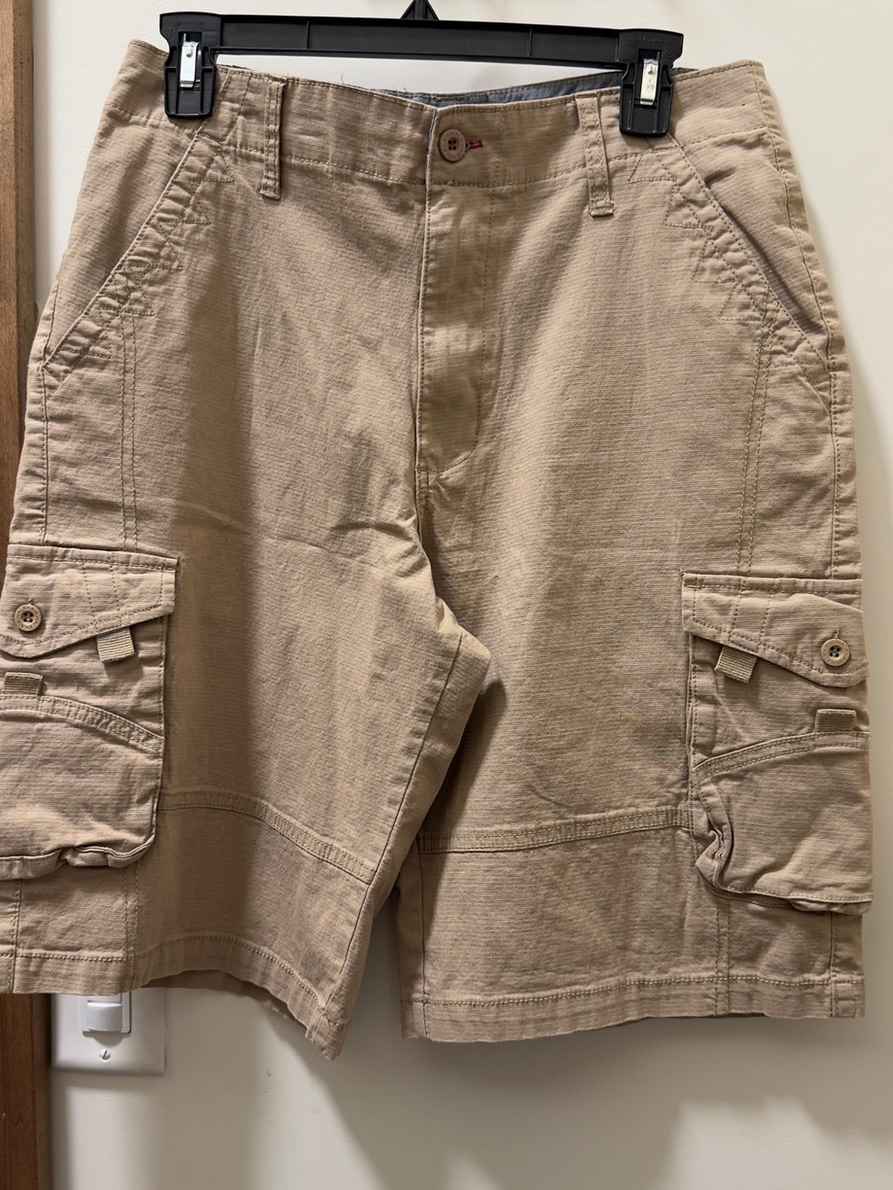 Airwalk Men's Khaki Cargo Shorts